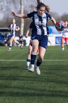 Bild 82 - wBJ Hamburger SV - Hertha BSC : Ergebnis: 2:1